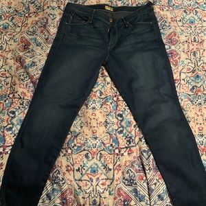 Dark Wash MOTHER “The Vamp” jeans. NWT!